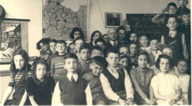 Klas 4 Herman Elteschool 1942