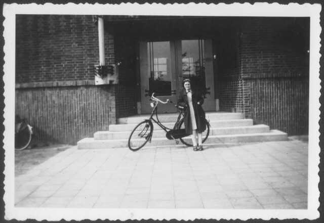 Betje Marchien (Betsy) Kropveld in 1938