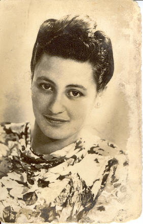 Leny wife of Hartog 2.psd