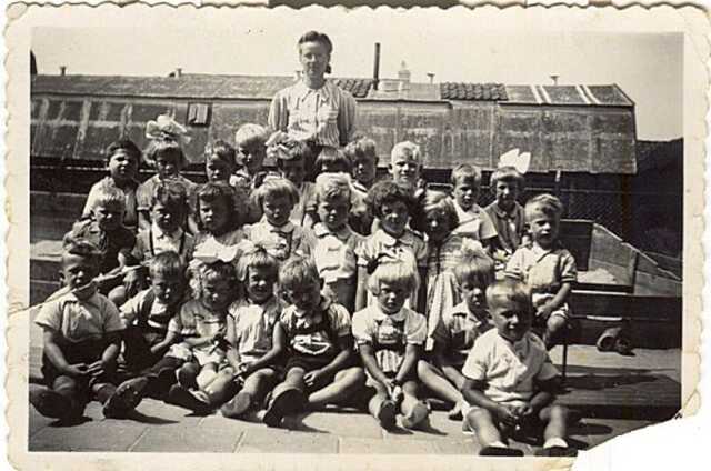 Leo Mozes Rozenszajn op de Zuiderschool in Oostzaan, 1940-1941