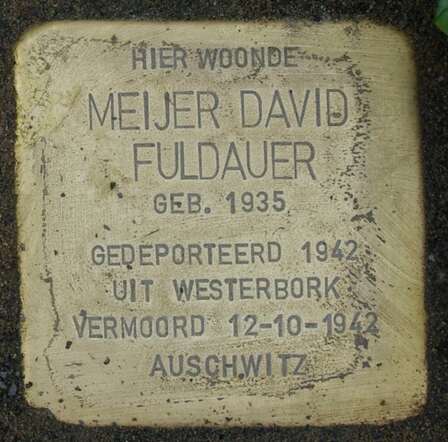 Stolperstein, gelegd op vrijdag 13 februari 2015 in Aalten, Eerste Broekdijk 51, door Gunter Demnig