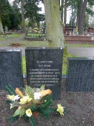 Common grave of 242 Shoah victims, who perished in Blechhammer camp