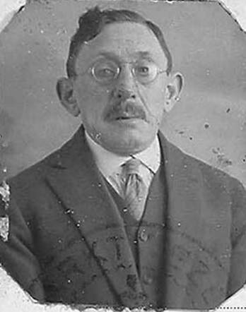 Mozes Pach MK 1924