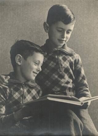 Nico (left) and Salomon [Onno] Niekerk