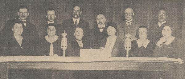 Het bestuur van damesafdeling in 1930