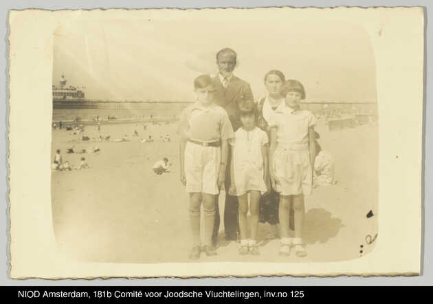 Scheveningen, circa 1935
