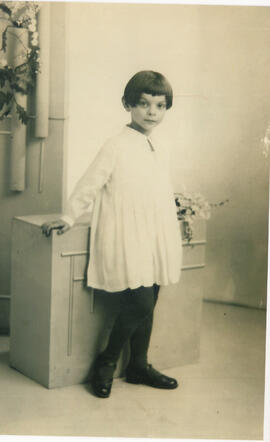 Rosa Mathilde Elisabeth Noach, 8 years old