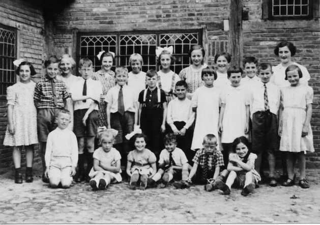 Openbare Lagere School te Denekamp 1939 schoolreisje