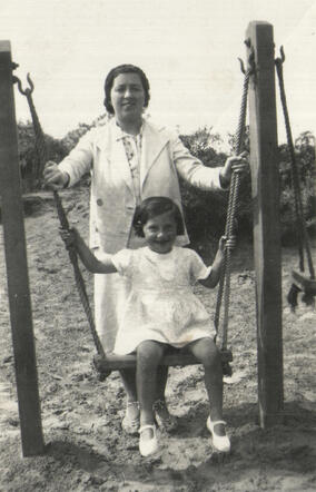 Helena Rabbie with her aunt Anne