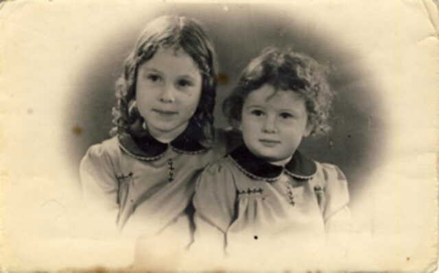 Sara and Klara Waas