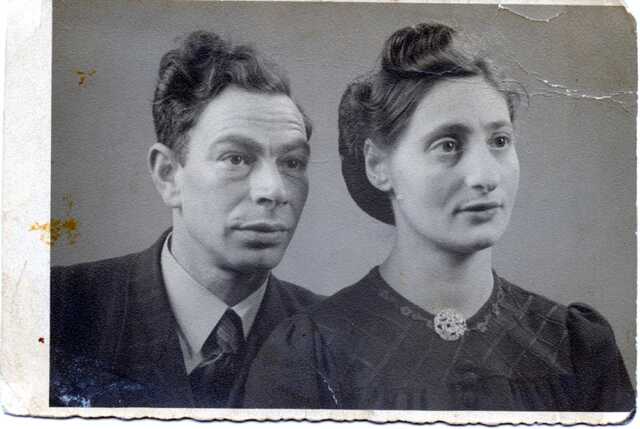 Eli Nooitrust en Mietje Nooitrust- van Dam, maart 1942