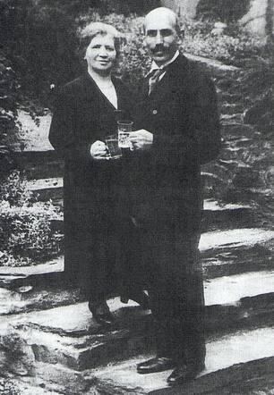 Selma de Löwe-Löwenbach met haar man Jacob in Bad Neuenahr