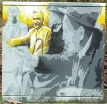 Door graffitikunstenaar Roy Schreuder werd op een kastje voor zijn huis een portret gemaakt van Willy tussen zijn collega's van de MTS.