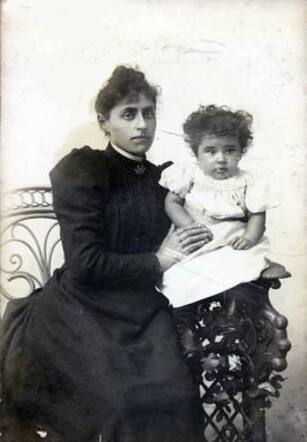 Flora Suskind met Edo