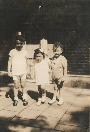 Siegfried van Thijn (right) with his cousin Helena Rabbie and Maurice Rabbie (survived the war; now Maurice Raynor)