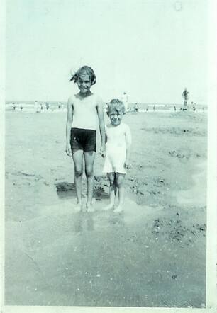 Ariette and Ise Wilk in 1938