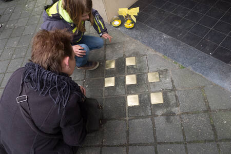 P1060941-2.jpg