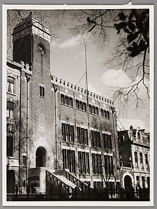 et gebouw van de Alg. Ned. Diamantbewerkersbond.  Foto Boris Kowadlo, copyrigh Nederlands Fotomuseum Rotterdam.jpg