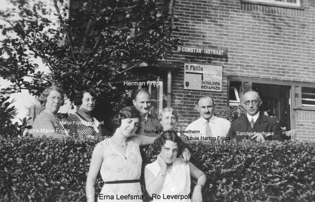 Group photo with families Frijda, Leefsma and Leverpoll