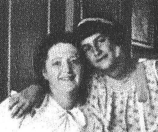 Dina Debora Mok with her daughter 