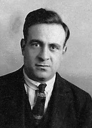 Bron: Stadsarchief Amsterdam Marktvergunning   Philip Polak 30-9-1898  23-4-1943  kaart dd 28-3-1927