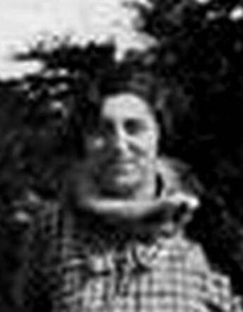 Portretfoto Clara van West uitsnede.jpg