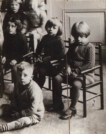 PAIS,(r) Eva Froukje (07-07-1927).jpg
