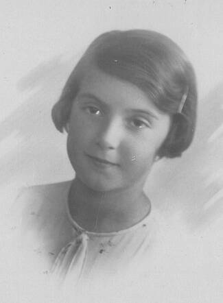 Clara Bobbe.jpg