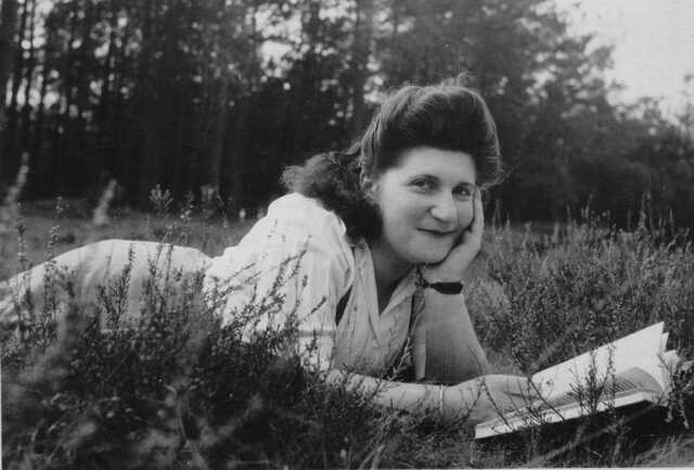 julie drukker.jpg