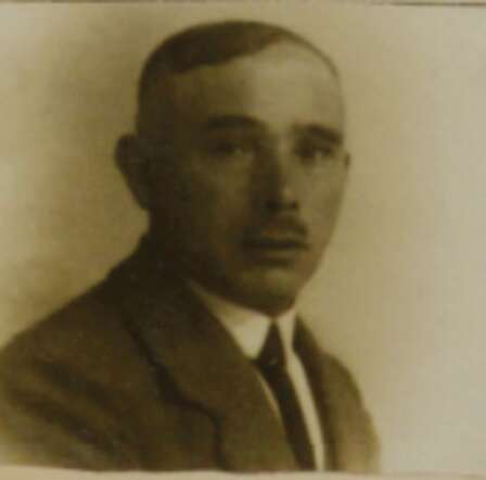 Mozes Italiaander foto uit 1924.png