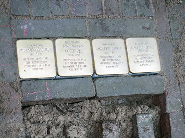 struikelstenen Gosschalk-Jacobs 5-12-16.jpg