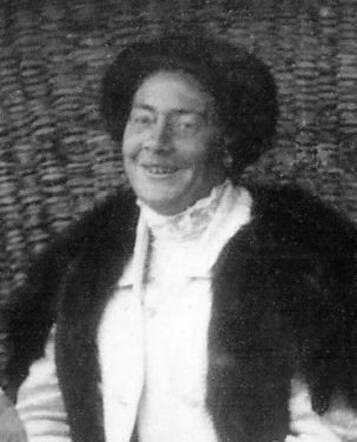Rebecca Zwaab  
