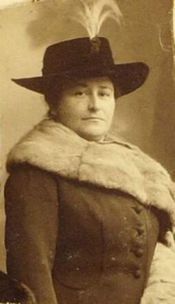 Bertha Meijer - Baier (1882).jpg