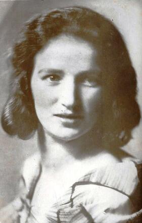 Ruchel (Rosa) Waksman.