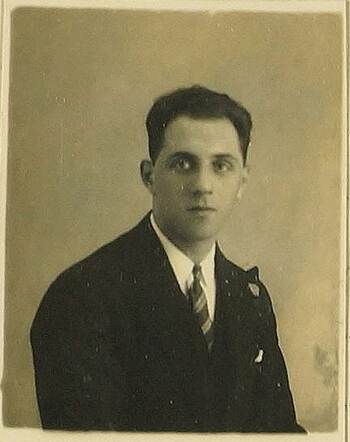 Daniel Mozes.jpg