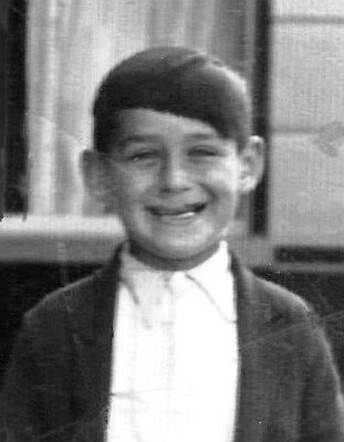 Louis (Lex) Hakker, 7 years old.