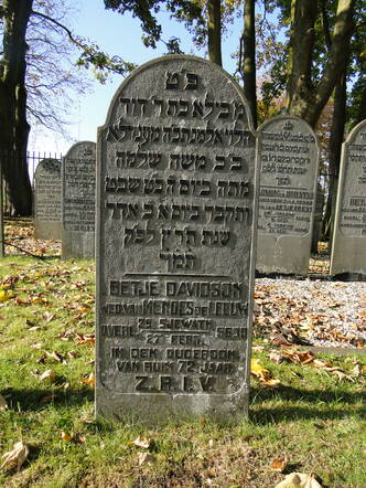 140 Betje de Leeuw-Davidson .JPG
