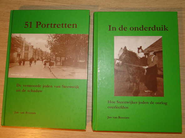 boeken van Jan van Rossum.JPG