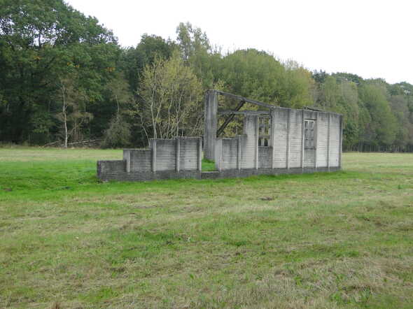 strafbarakken Westerbork.JPG