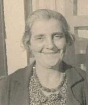 Julia Kwetser Fuldauer.jpg