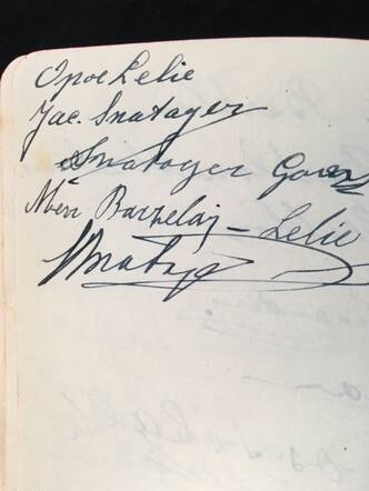 Choepaboekje 12 Louis en Flora Barzelay-Snatager 31-05-1942-.JPG
