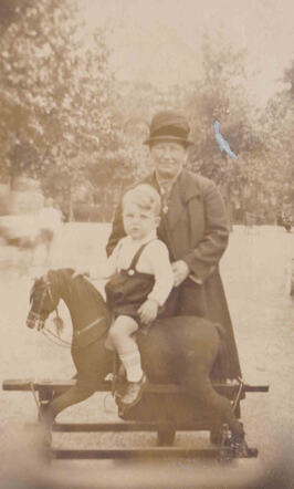 rothschild_0002-g.jpg