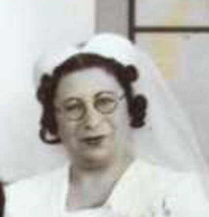 Esther de Vries-Frankfort