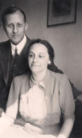 1943 Wilhelm en Ida Katz (stadionweg).jpg