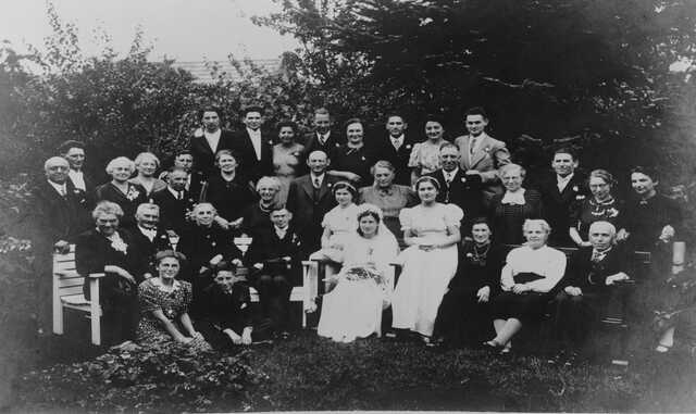 THE WEDDING OF EPHRAIM IZAAK LEVIE ROSENBAUM and JOHANNA FREDERIKA SUZANNA ZION..png