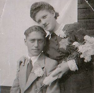 9) Henriette Gobitz huwelijk westerbork2.jpg