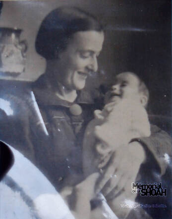 Eva Pront-Parsser met haar zoontje, 1939.jpg
