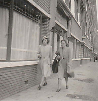 Chaja (Hella) Borzykowski rechts in 1941.jpg