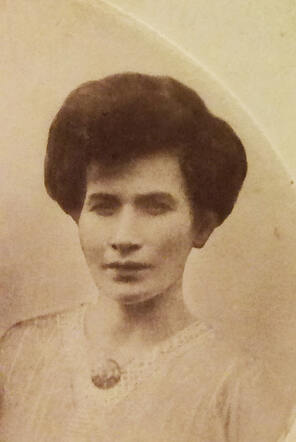 Liba Lina Melamed.jpg