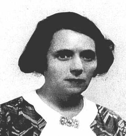 Ester Con-van Gelder 